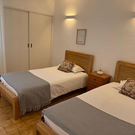 Cozy Apartment Oura Beach อัลบูเฟรา ภายนอก รูปภาพ