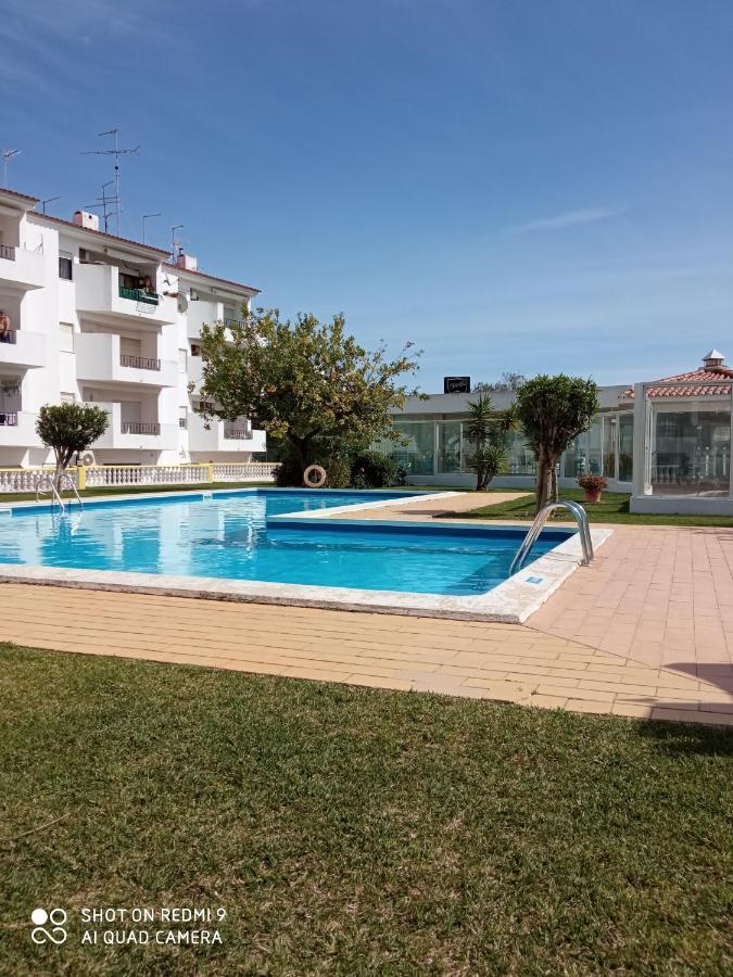 Cozy Apartment Oura Beach อัลบูเฟรา ภายนอก รูปภาพ