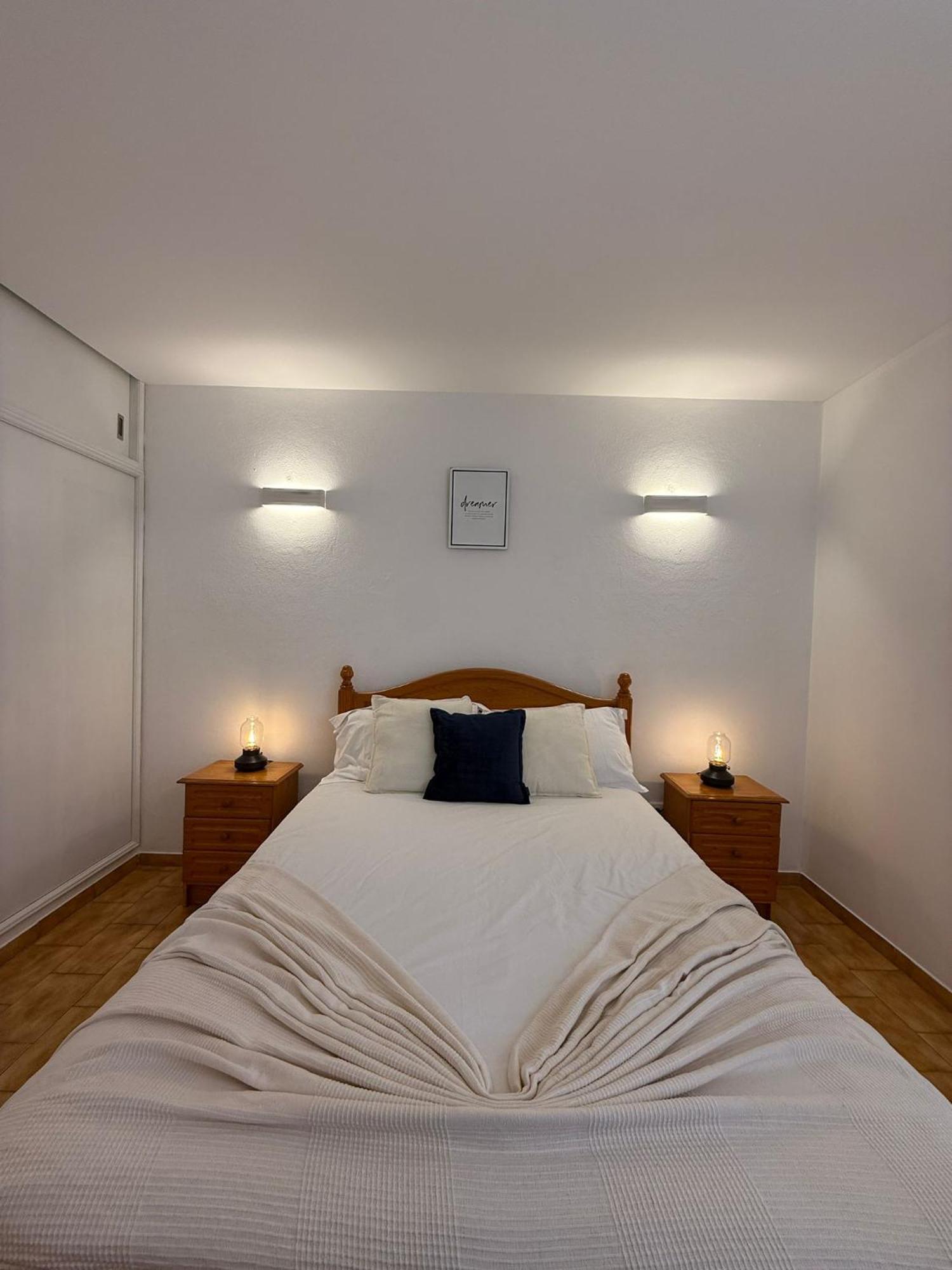 Cozy Apartment Oura Beach อัลบูเฟรา ภายนอก รูปภาพ