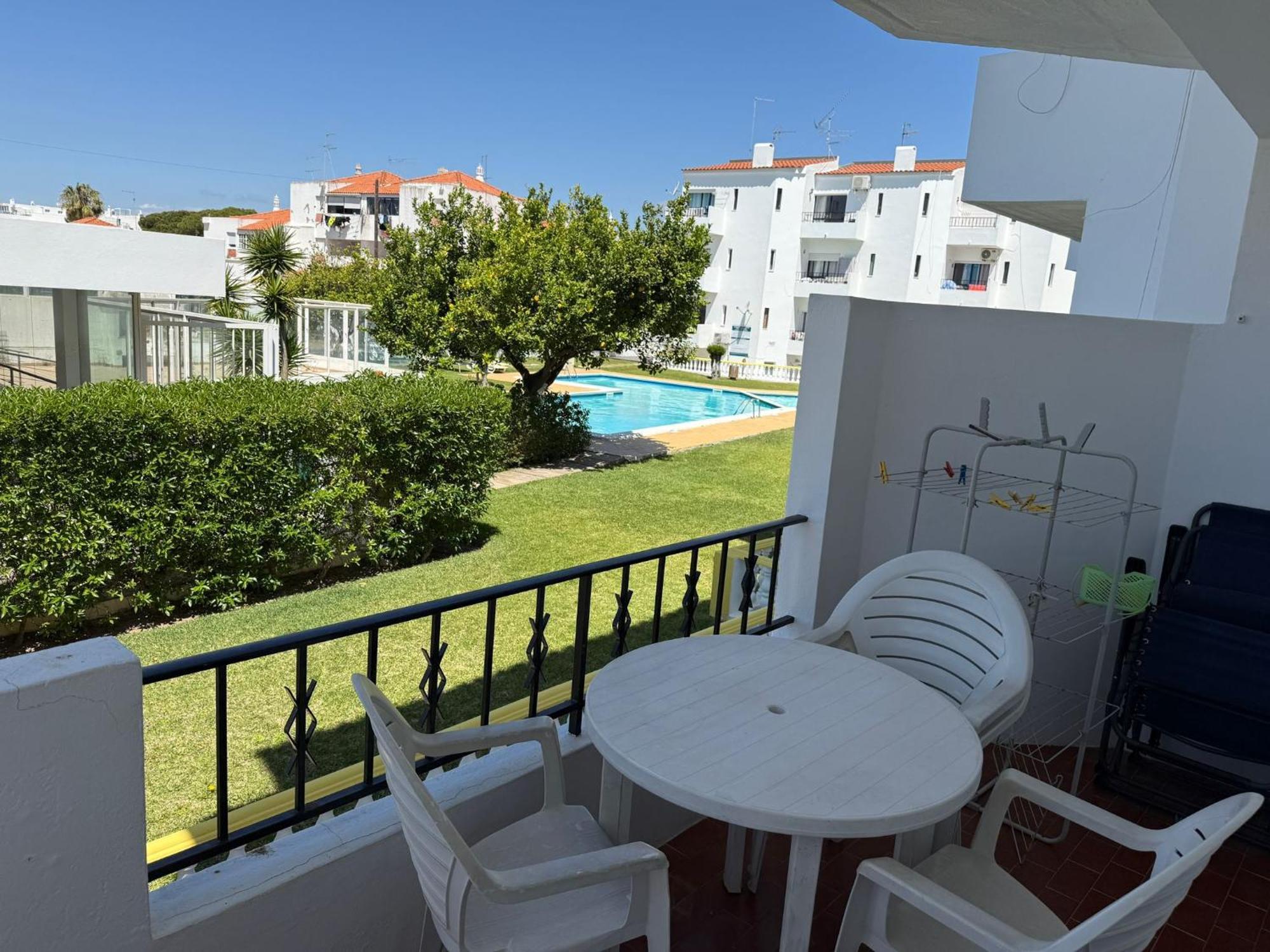 Cozy Apartment Oura Beach อัลบูเฟรา ภายนอก รูปภาพ