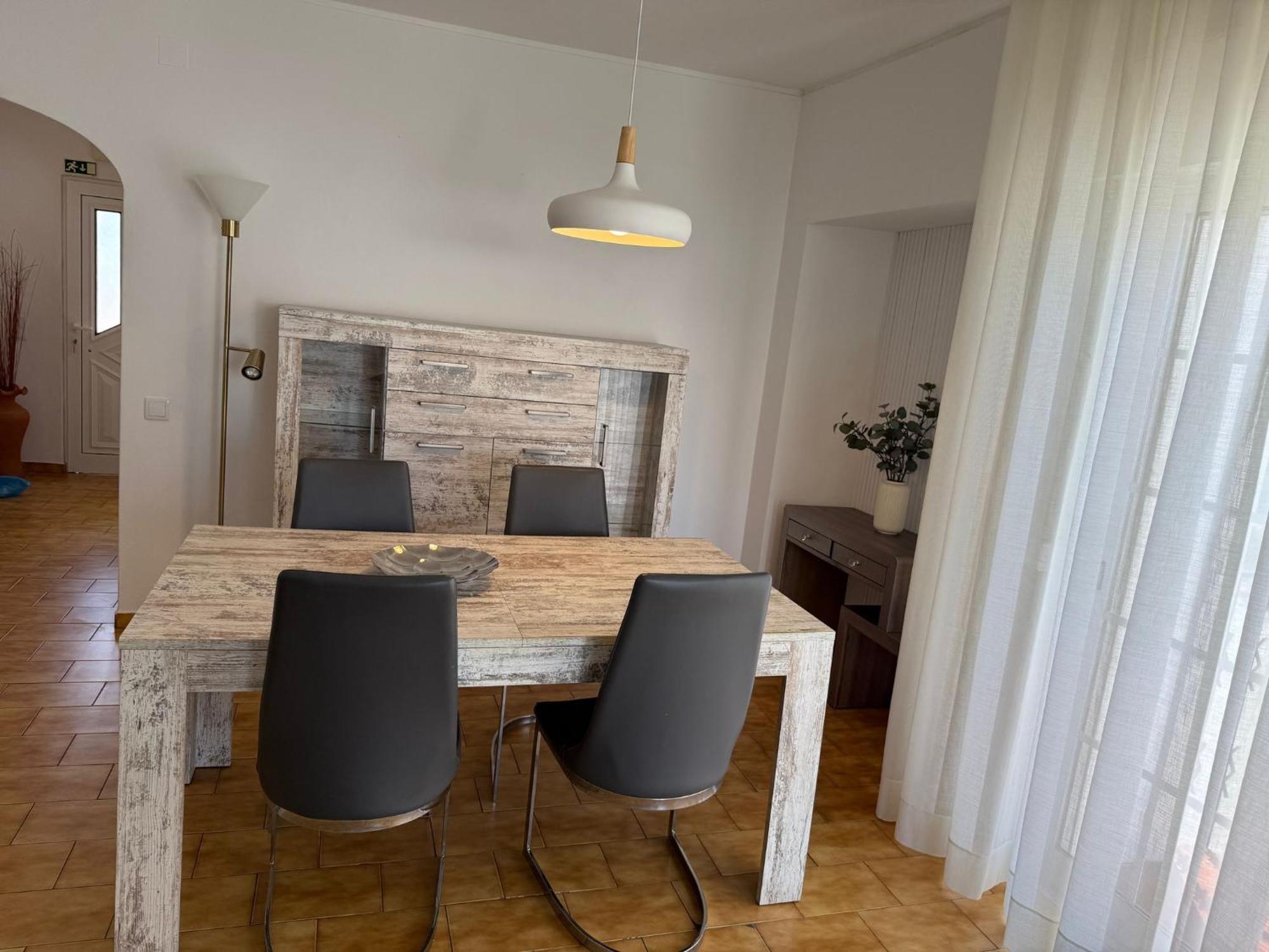 Cozy Apartment Oura Beach อัลบูเฟรา ภายนอก รูปภาพ